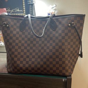 Checkered tote